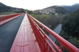 Haut-Languedoc : Olargues et le pont Eiffel