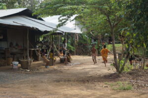 cambodge - scene de vie - enfants - kampot